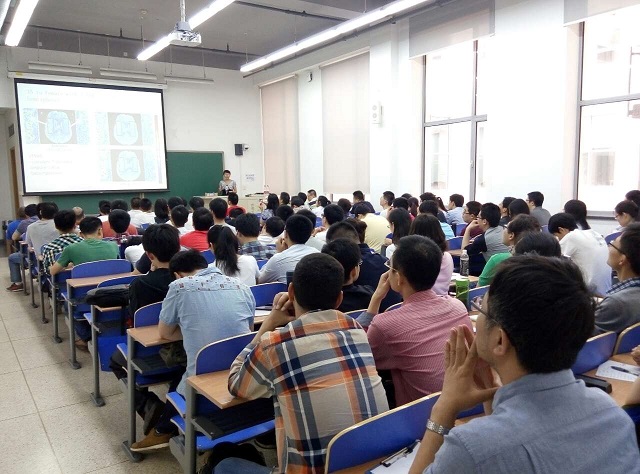 必赢bwin线路检测中心3003第12届学术论坛第1期报告会成功举行